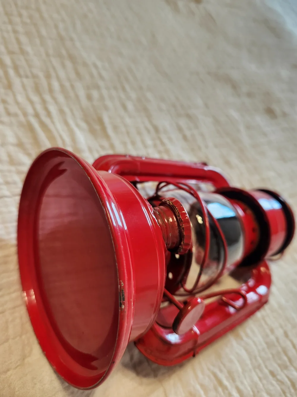 N/A classic red